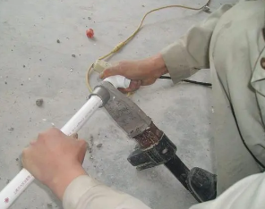 南岳漏水维修电话
